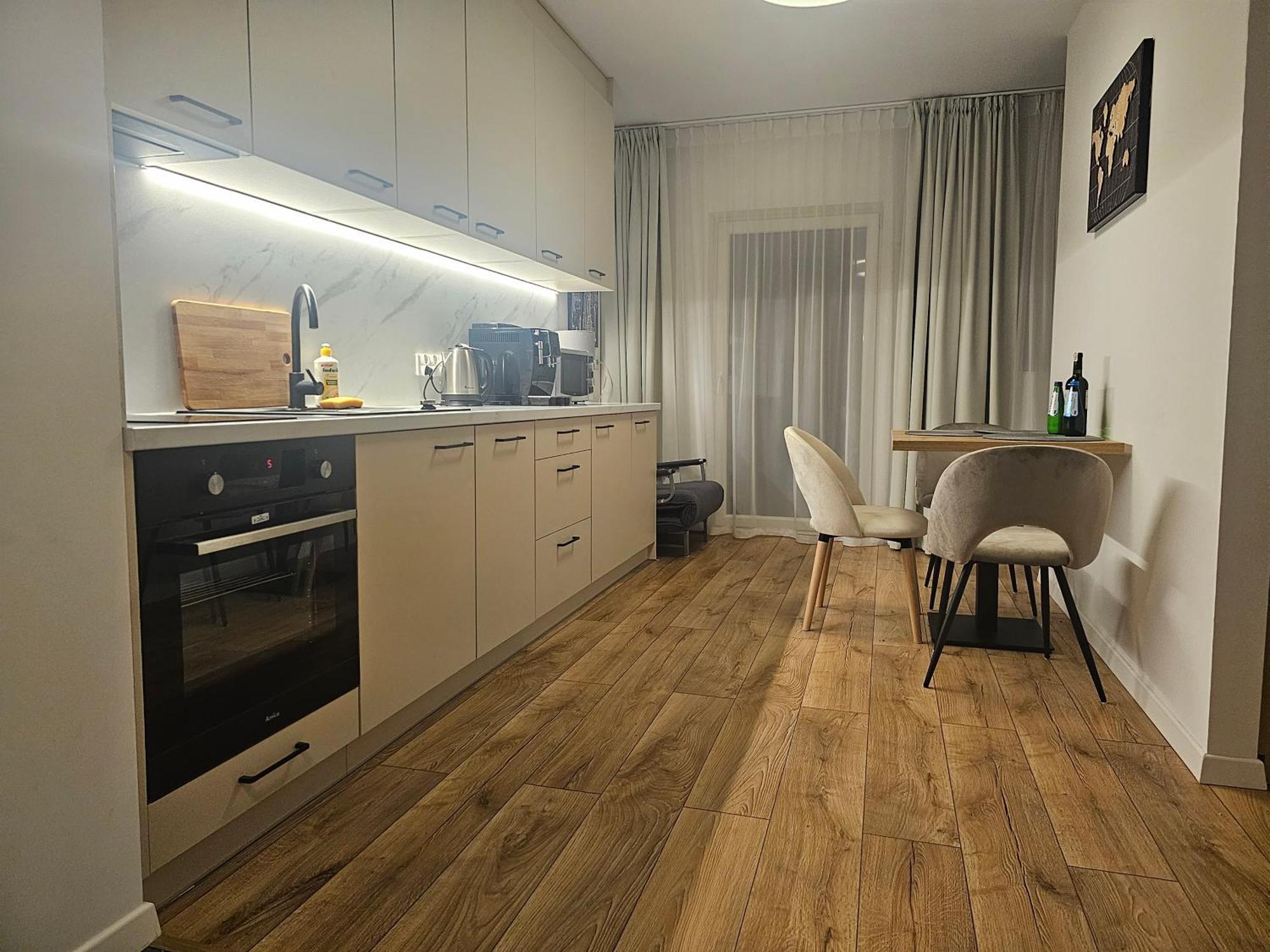 City Sense New Apartments - Main Station And City Center Breslávia Exterior foto