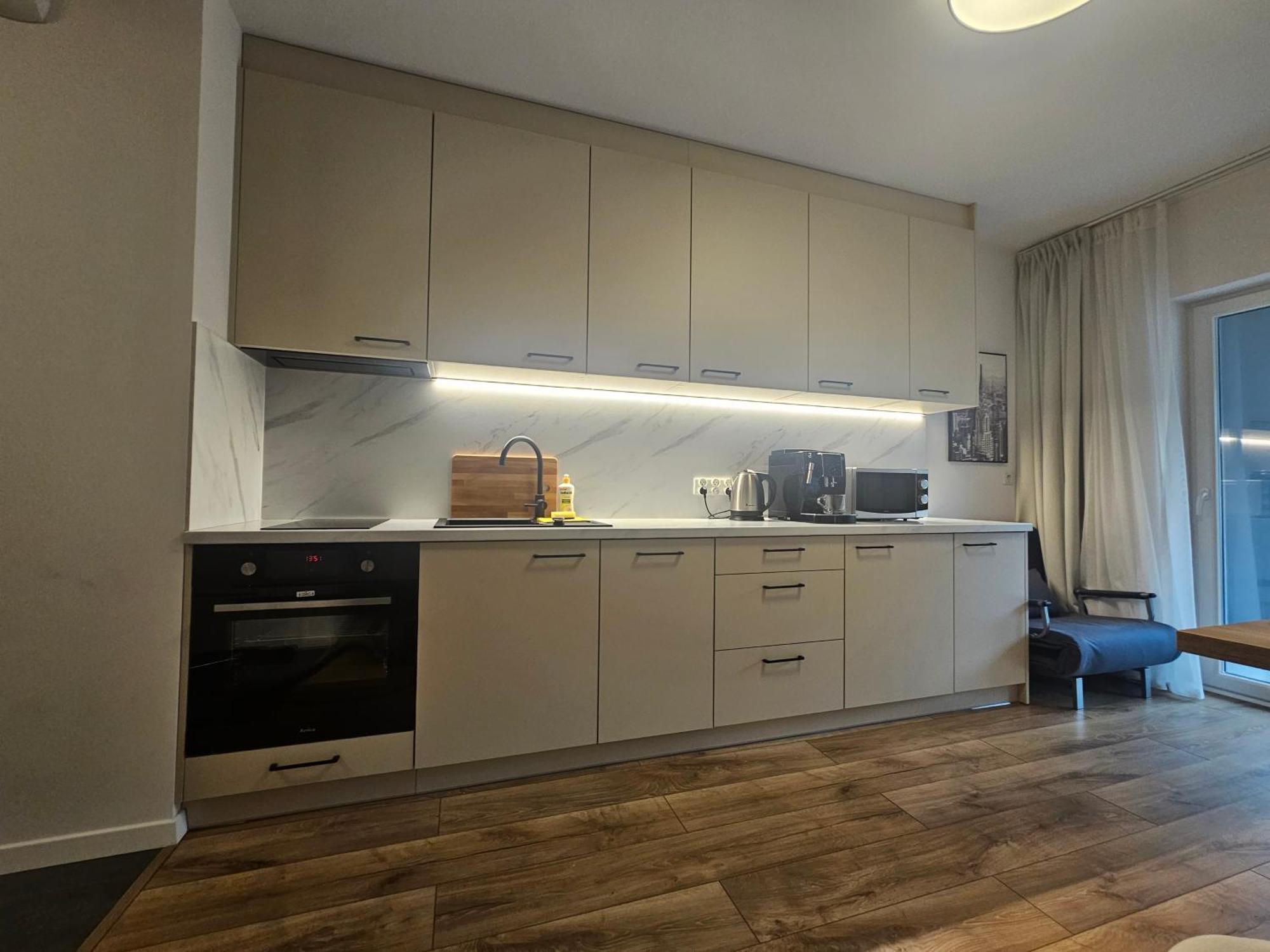 City Sense New Apartments - Main Station And City Center Breslávia Exterior foto
