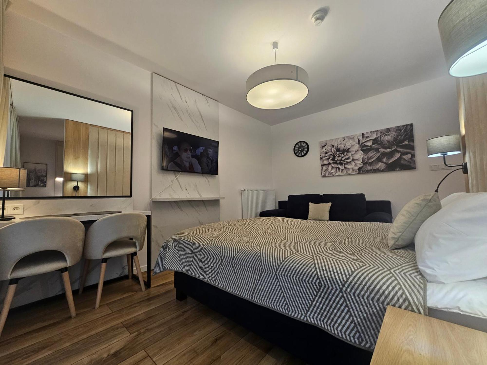 City Sense New Apartments - Main Station And City Center Breslávia Exterior foto