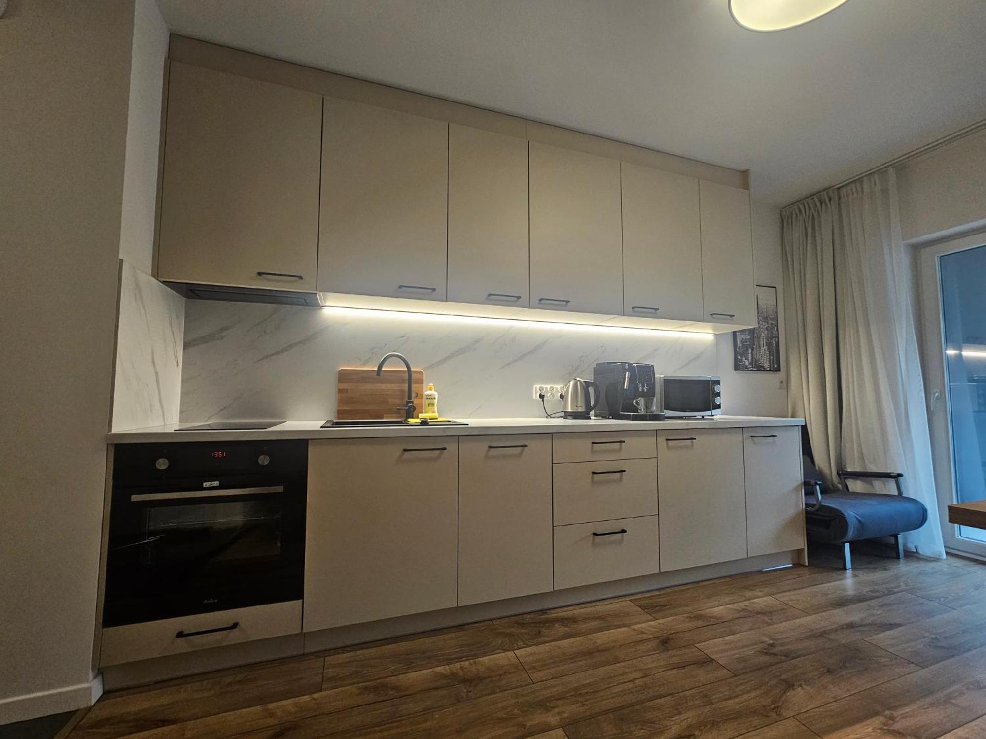 City Sense New Apartments - Main Station And City Center Breslávia Exterior foto