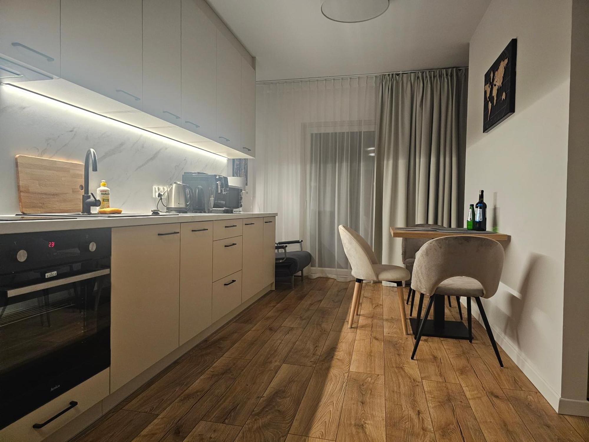 City Sense New Apartments - Main Station And City Center Breslávia Exterior foto