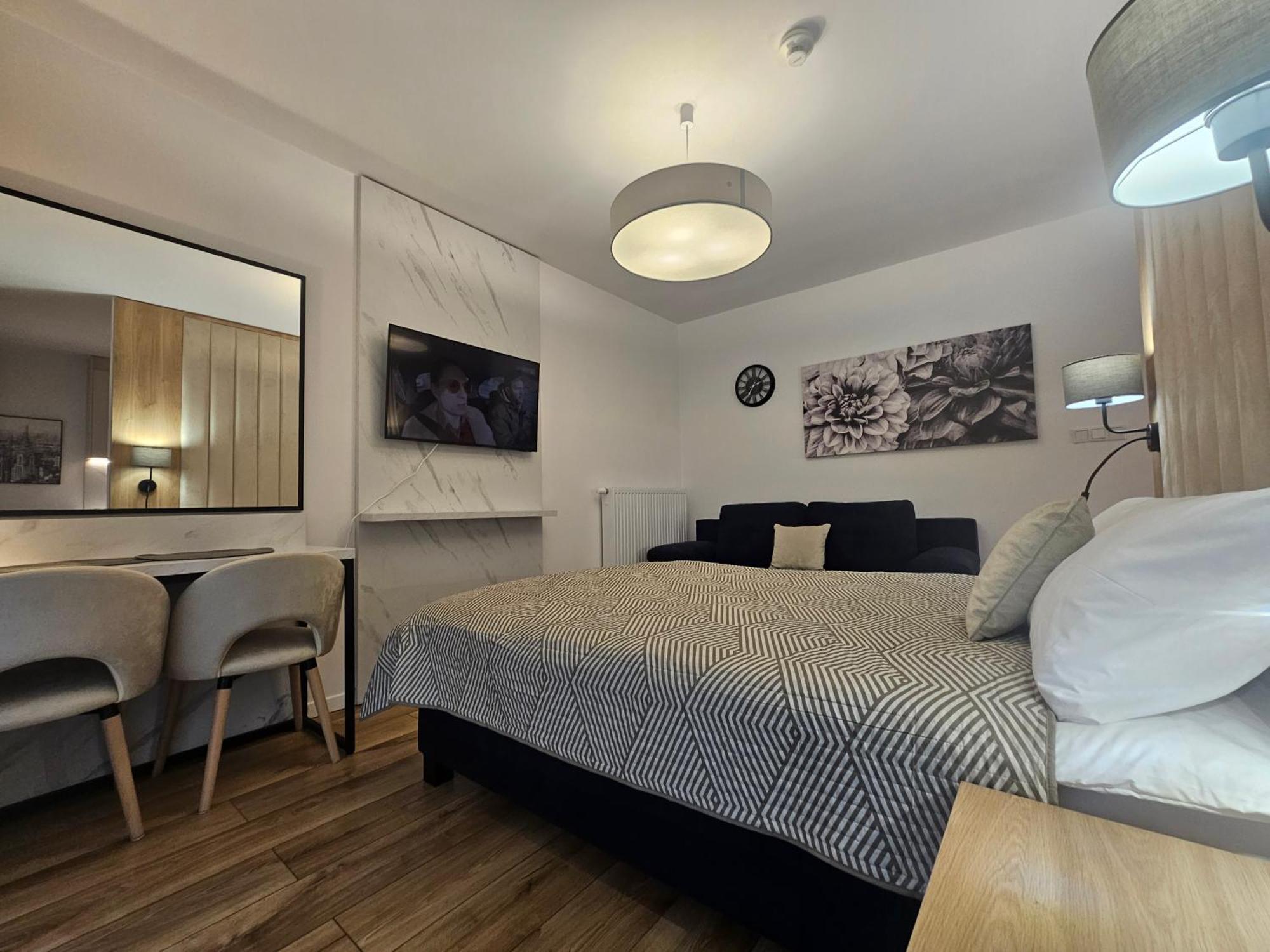 City Sense New Apartments - Main Station And City Center Breslávia Exterior foto