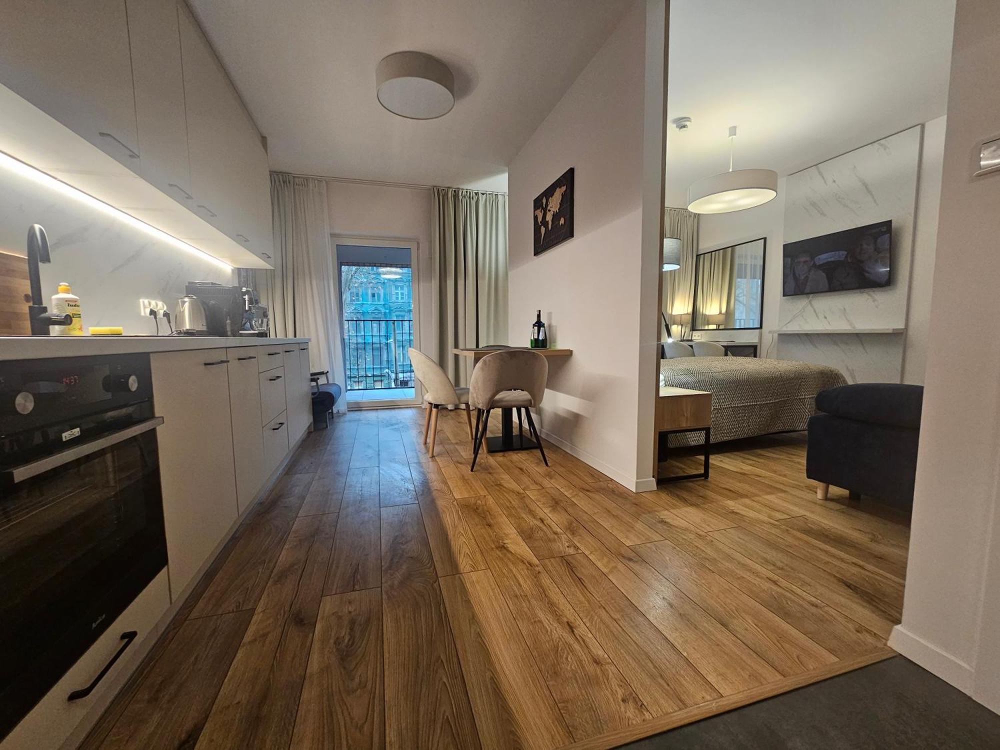 City Sense New Apartments - Main Station And City Center Breslávia Exterior foto